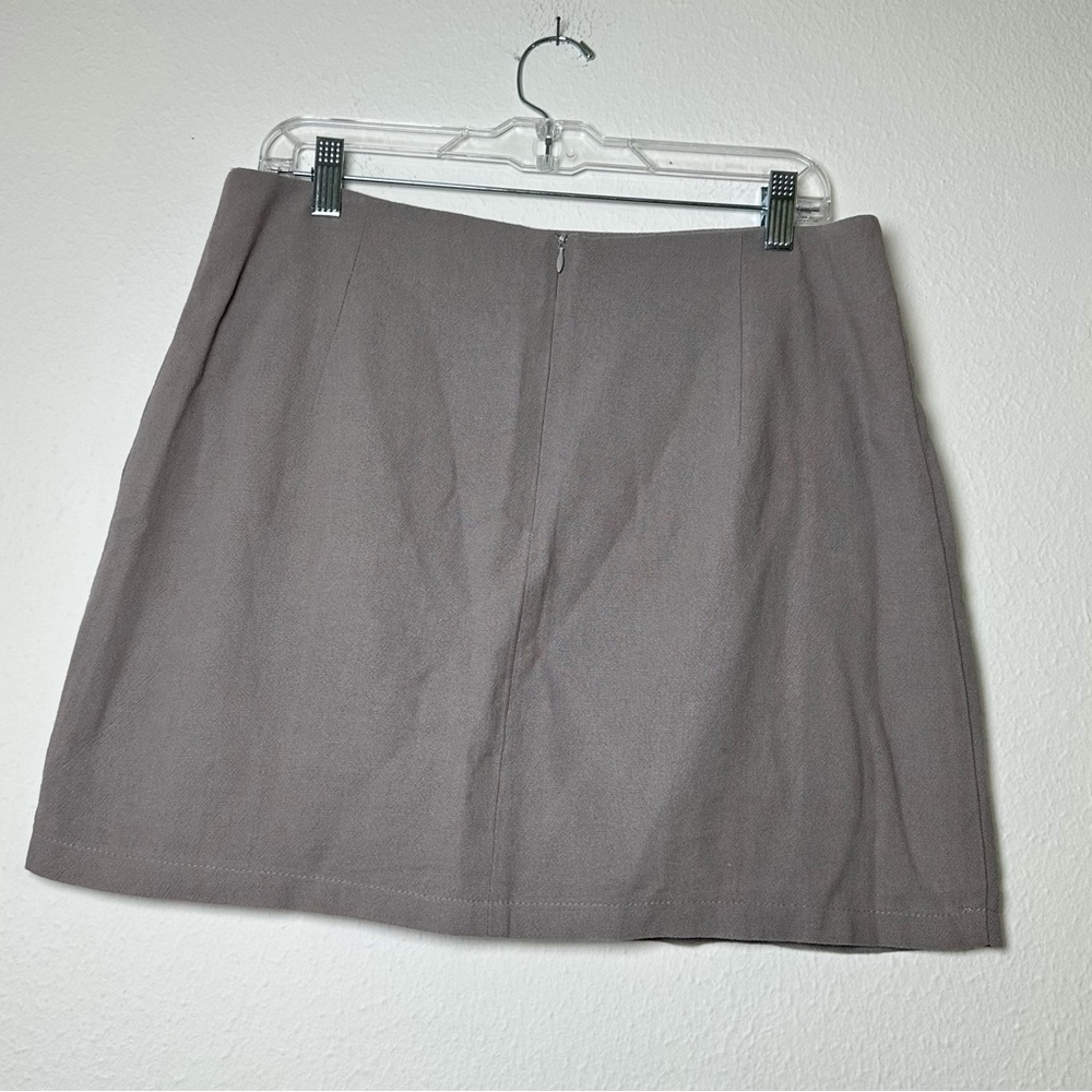 Altar'd State Gray Mini Skirt with Colorful Floral Embroidery Size L - Picture 3 of 15